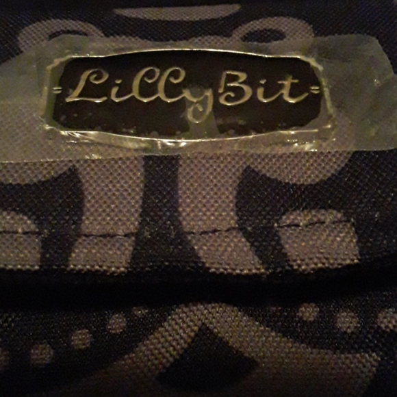 Lilly Bit NWT Diaper Clutch - Picture 4 of 8